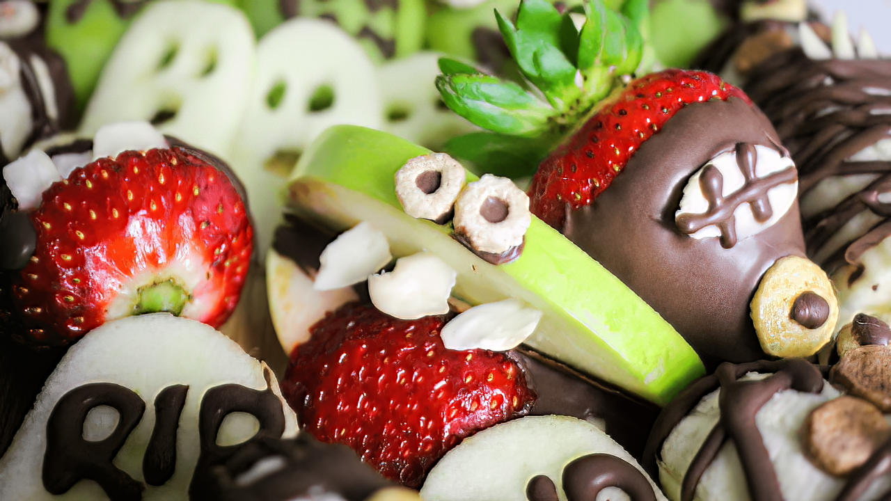 Halloween: convierte tus frutas favoritas en piqueos
