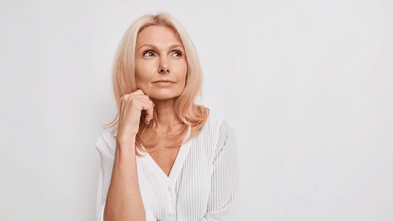 ¿Cómo la alimentación puede ayudar a disminuir los síntomas de la menopausia?
